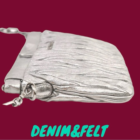 🩶MIU MIU Metallic Matelasse Silver Leather Chain Crossbody Bag/Purse | PRELOVED - Picture 3 of 16